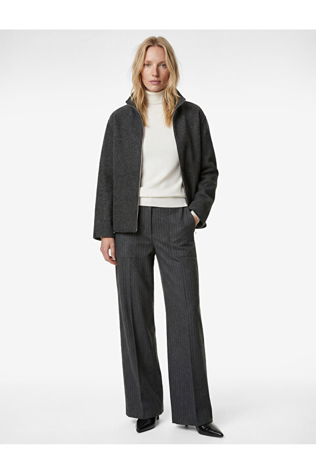 Stand Collar Long Sleeve Zippered Cashmere Jacket