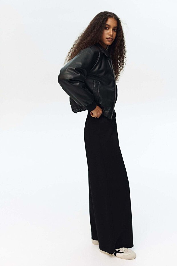 Wide pull-on trousers