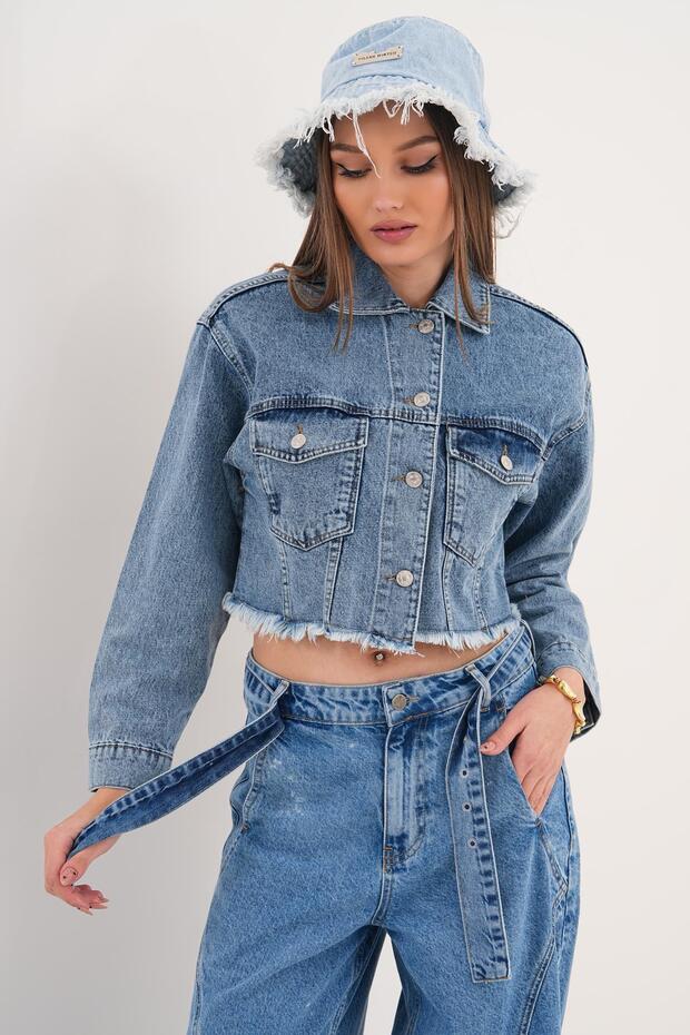 Women's Tassel Detailed Short Denim Jacket - 260179