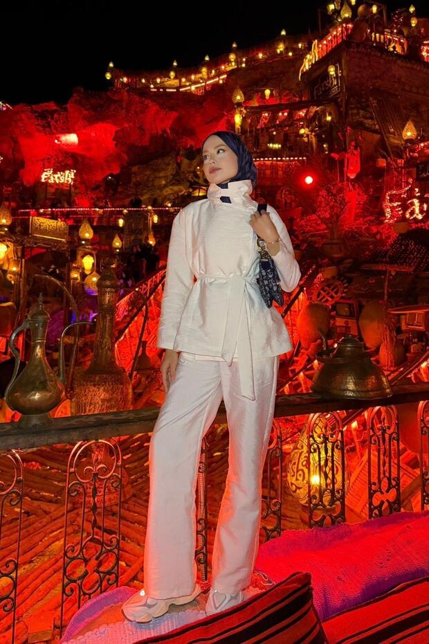 Zahra Trouser Suit White