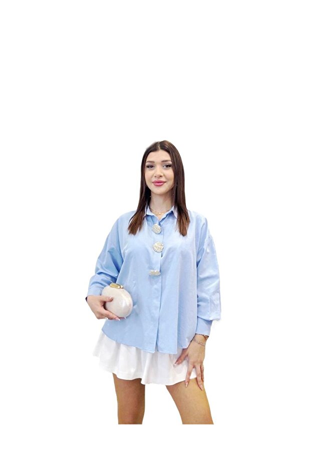 broş detaylı oversize gömlek