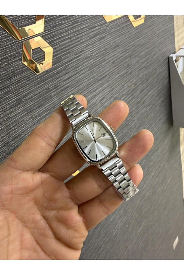 Çelik Kordon Takvimli Kadın Kol Saati - 6