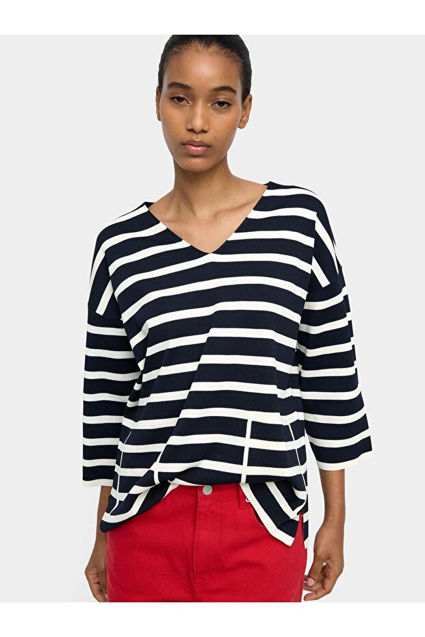 Çizgili Örme Kazak - 1