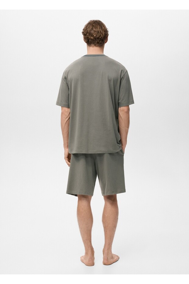 Pamuklu şort pijama takımı - 4