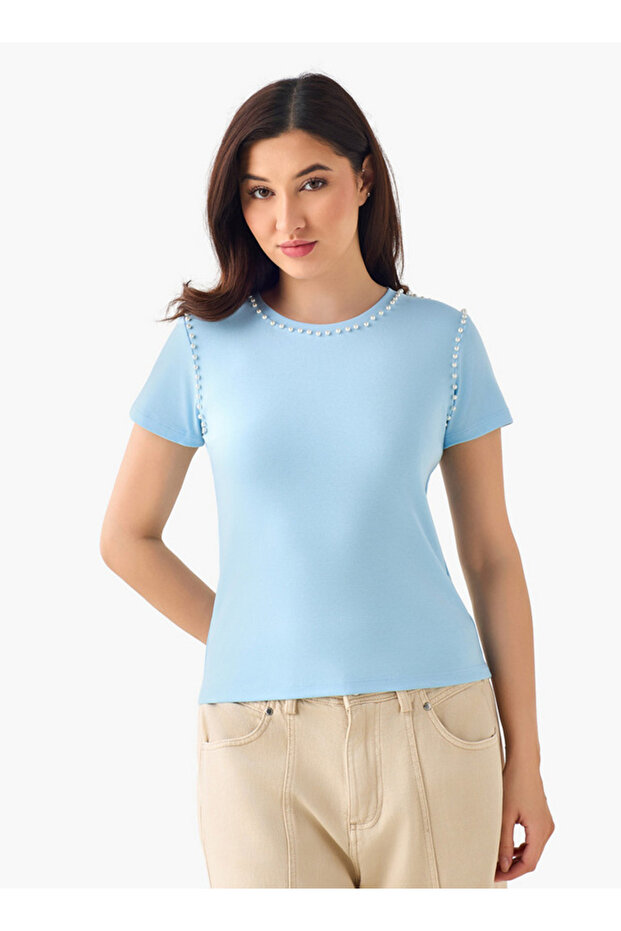 T-shirt with Pearl Embellishment