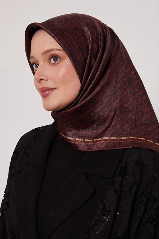 وشاح كريستال D83 - 1