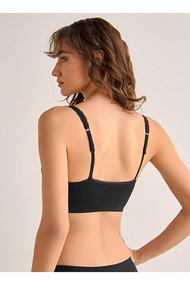 حمالة صدر متوسطة التغطية بدون خياطة - 2