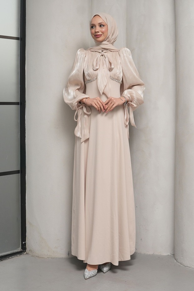 Stone Balloon Sleeve Stone Detailed Evening Dress