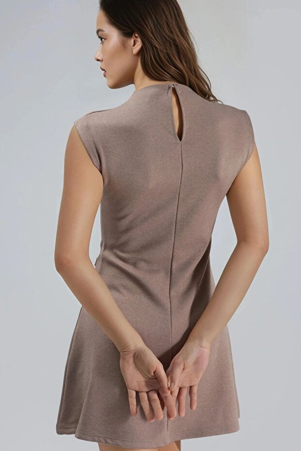 BUSEM Dik Yaka Cep Detaylı Mini Elbise - 3