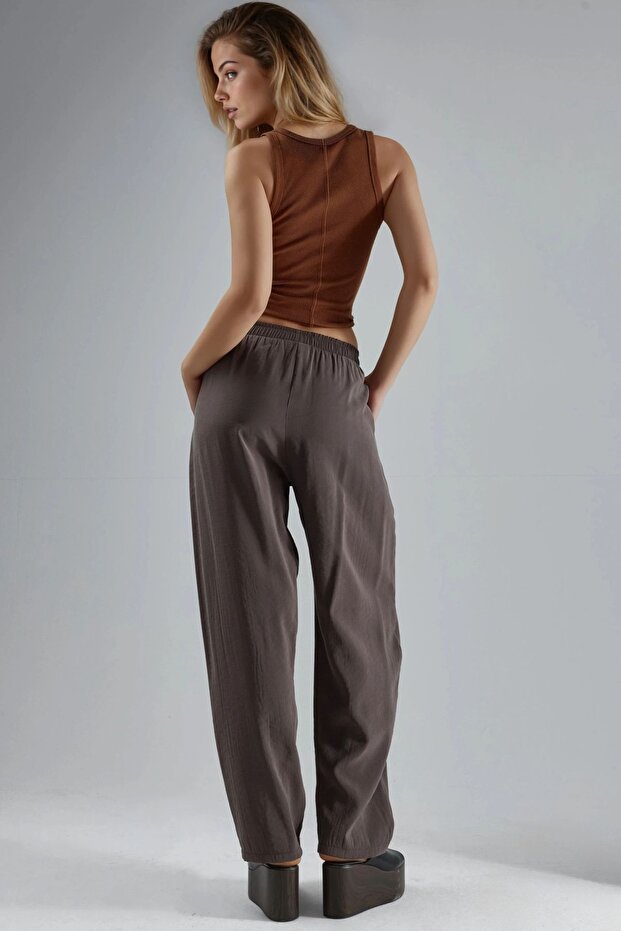 BUSEM Geniş Paçalı Pileli Pantolon - 3