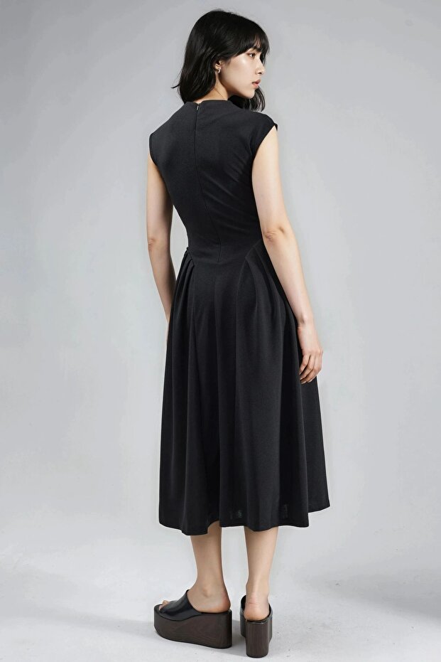 BUSEM Dokulu Panelli Midi Elbise - 3