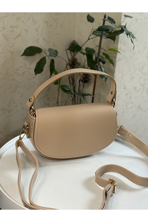 Small Size Women's Hand and Shoulder Bag with Cover
