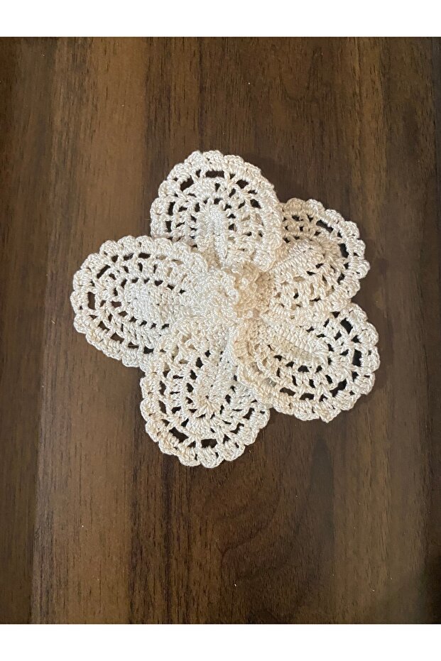 Dantel Çiçek Broş - 3
