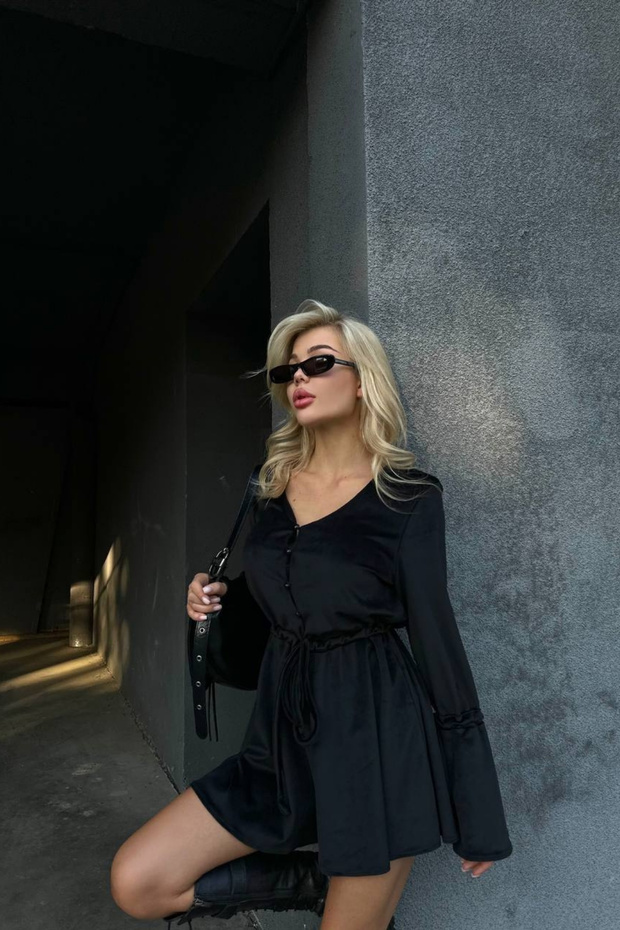 Dügme Detay Bagcıklı Basic Kadife Şort Tulum Elbise - 3