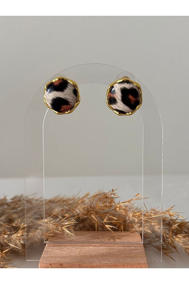 أقراط صغيرة بنقشة الفهد - 3