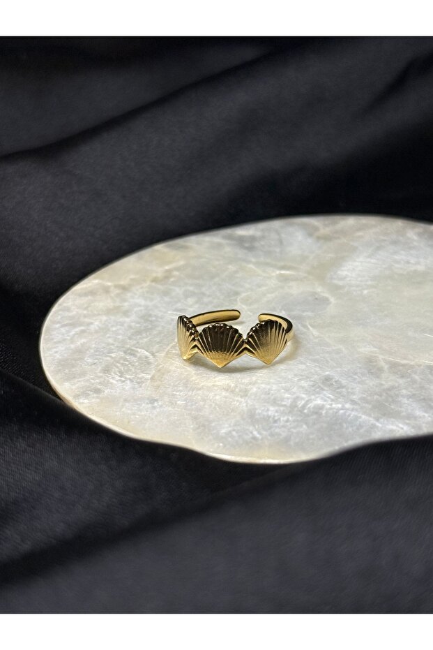 Adjustable Copper Gold Ring with Steel Sea Shell Detail