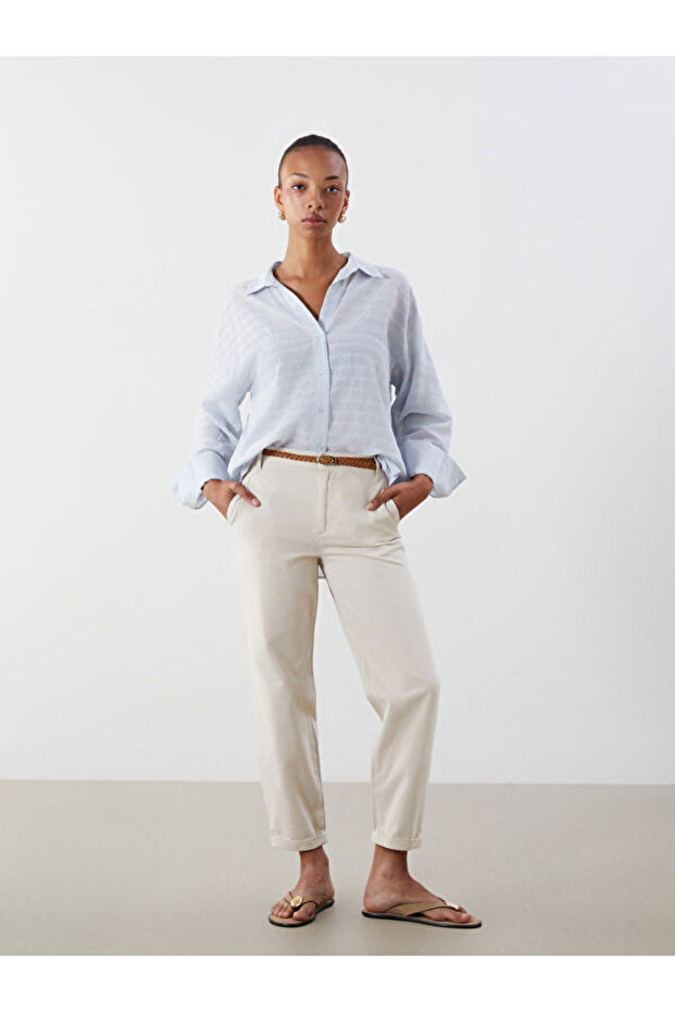 Esvab • Modern & Distinctive Women's Carrot Fit Jeans with Belted Waist