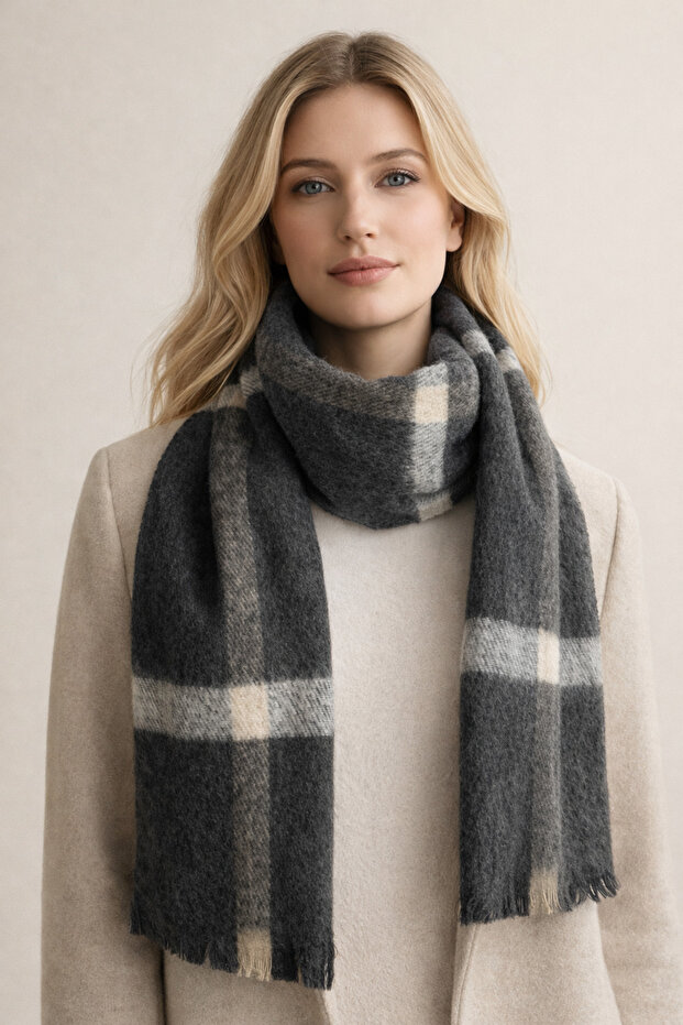 Plaid Scarf Square Patterned Women's Shoulder Shawl - Soft Textured Winter Women's
