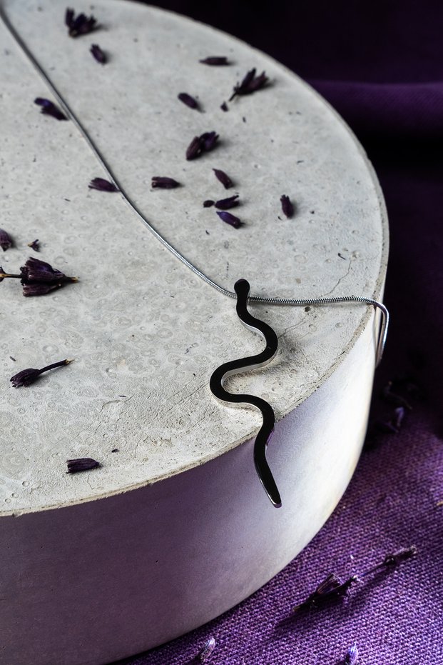 Minimalist Silver Color Snake Figured Necklace