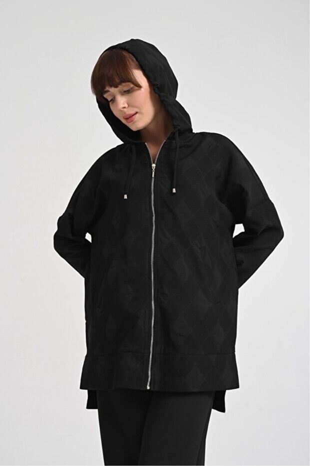 Women's Hooded Zippered Scuba Quilted Cap