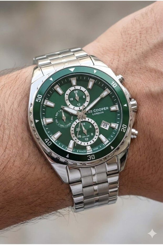 43mm Steel Case Sport Green Dial Silver Color Steel Band Men's Wristwatch