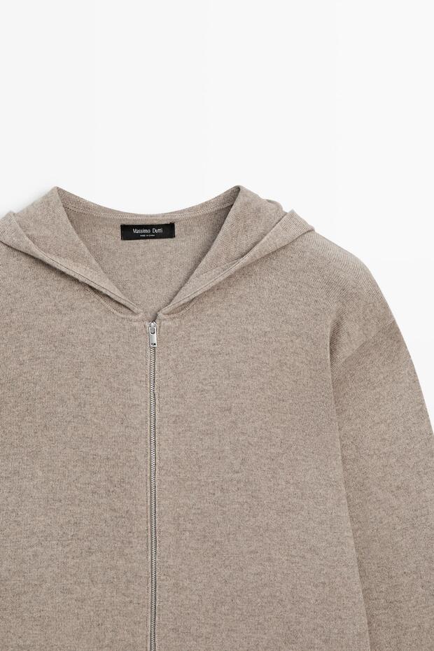 Yünlü kapüşonlu triko hırka - 6