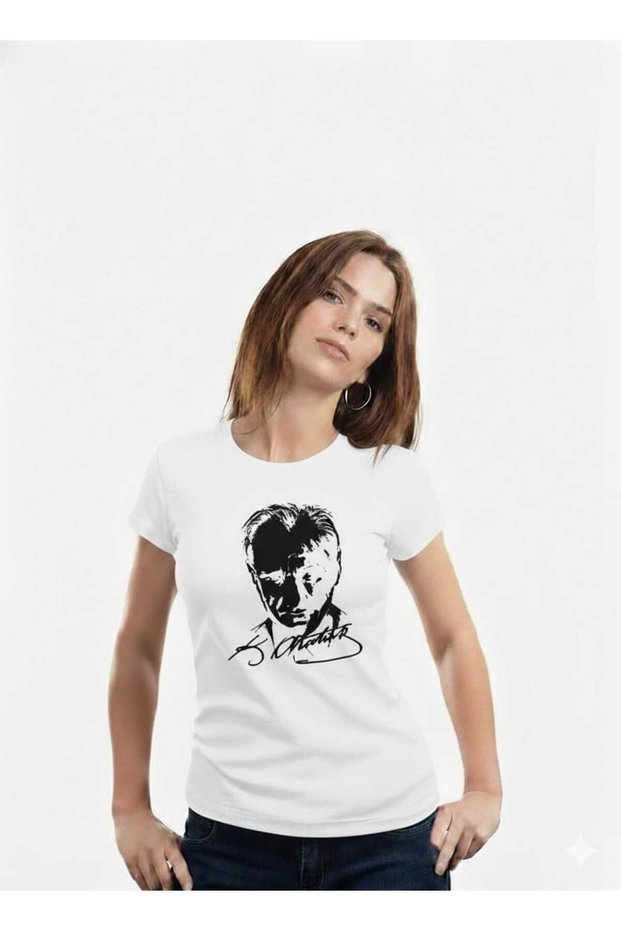 Ataturk Signature and Moon Star Printed Women'S/Men's T-Shirt – Turkish Flag Theme – Crew Neck -