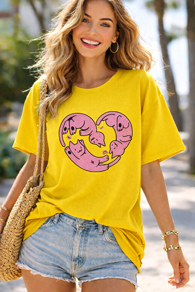 Cat Heart Printed Cotton Relaxed Fit Round Neck Unisex T-Shirt