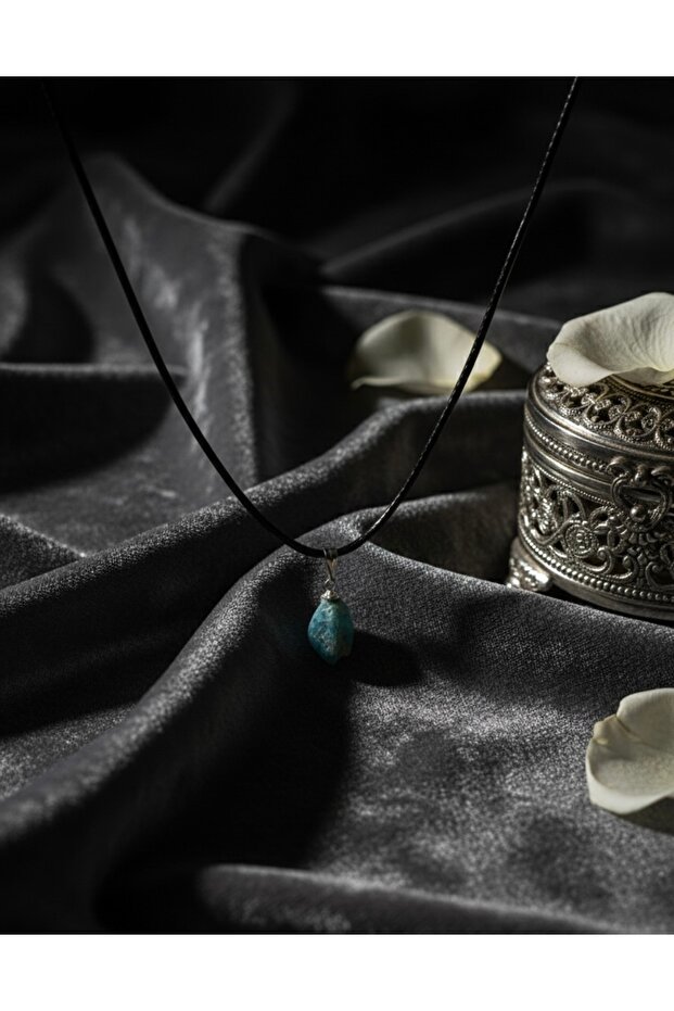 Apatite Natural Stone Leather Cord Necklace