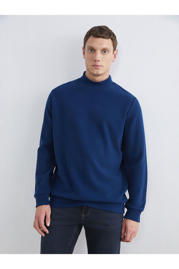 Peak New Season Stand Collar Men's Sweatshirt