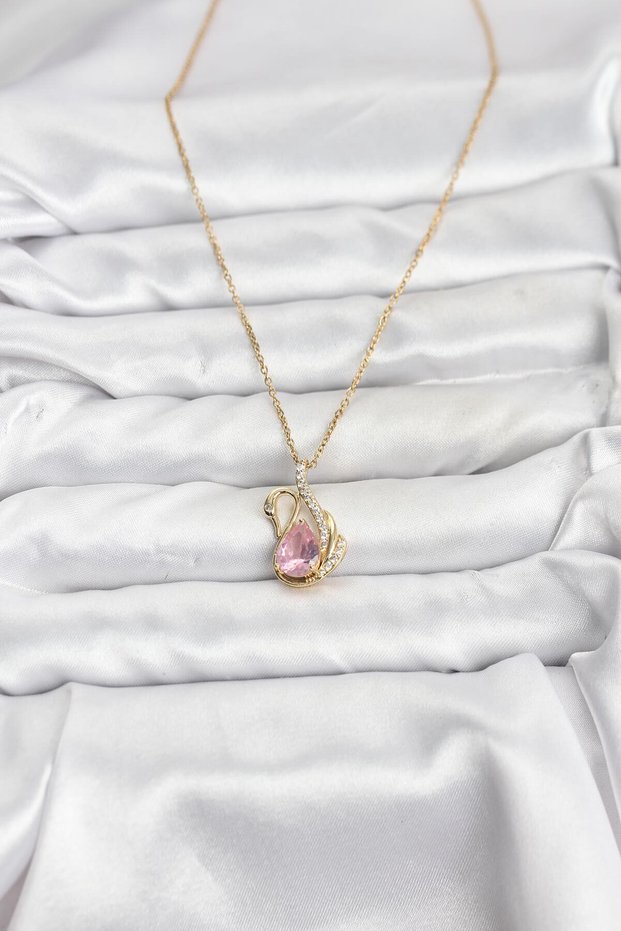 Pink Swan Women's Necklace with Zircon in Golden Steel Chain for Elegant Necks