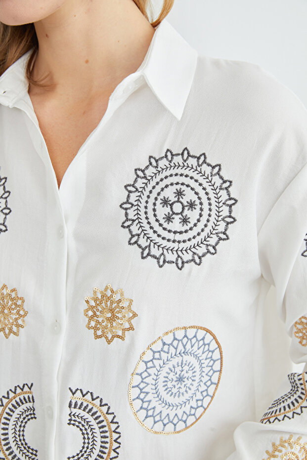 Fullamodest Pullu Nakışlı Gömlek - 6