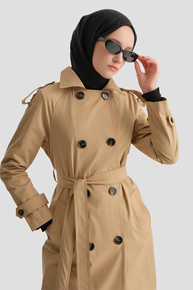 Düğmeli Basic Trençkot Camel - 2