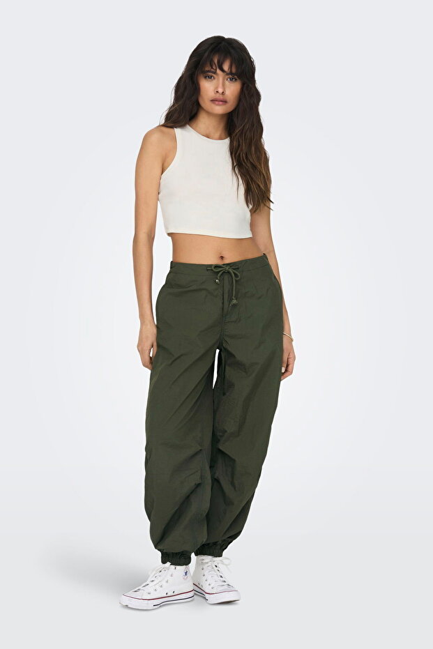 Kadin Slim Fit Cropped Basic Tank Top - 2