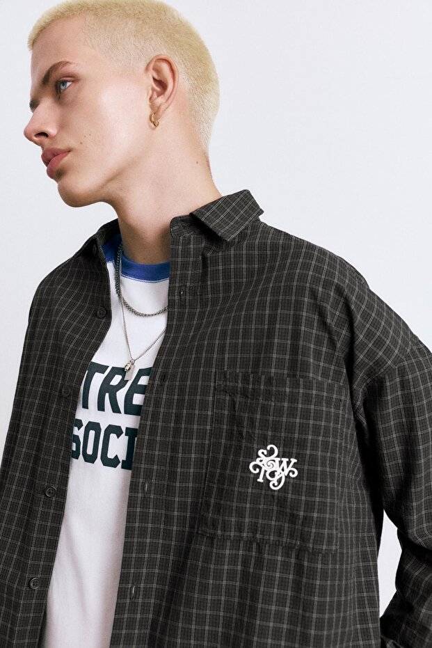 STWD işlemeli ekose gömlek - 5