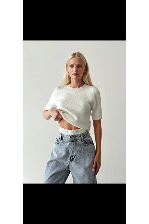 Short-Sleeved Soft Sweater