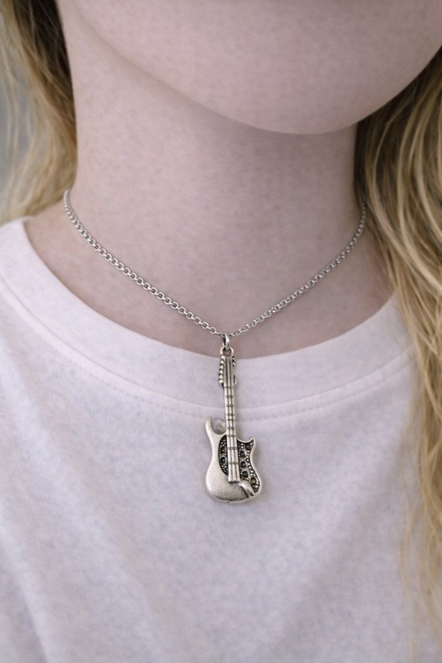 Instrument Shaped Metal Figured 60 cm Chain Necklace