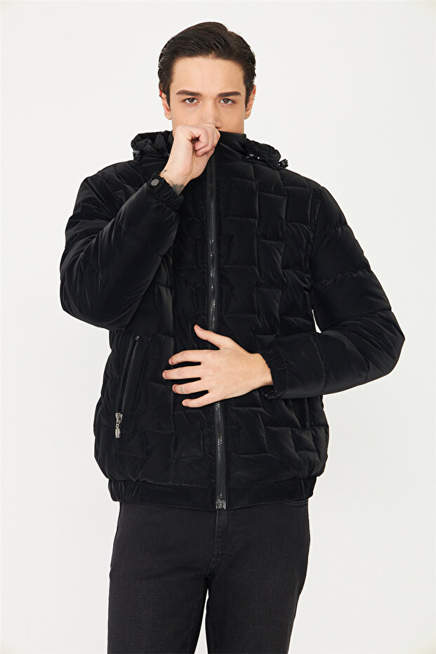 Siyah Kapşonlu Kaban - 5