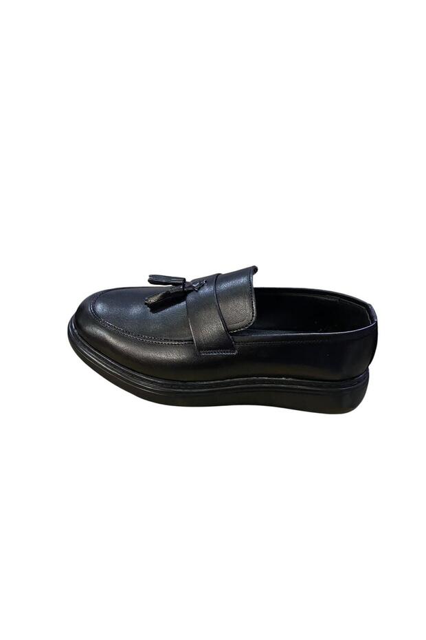 Men's Flat Thick Light Sole Tassel Shoes