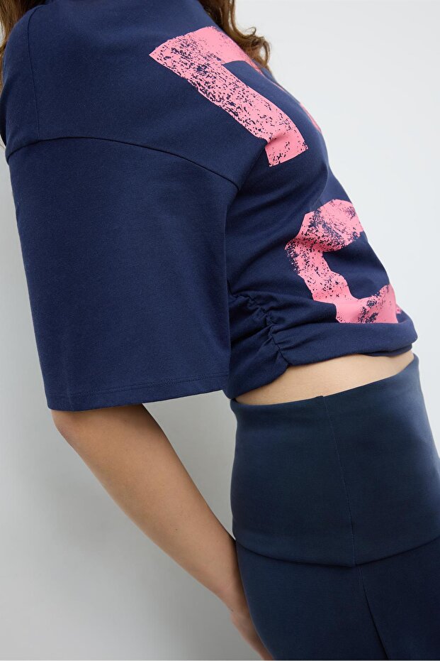 Oversize crop t-shirt - 2