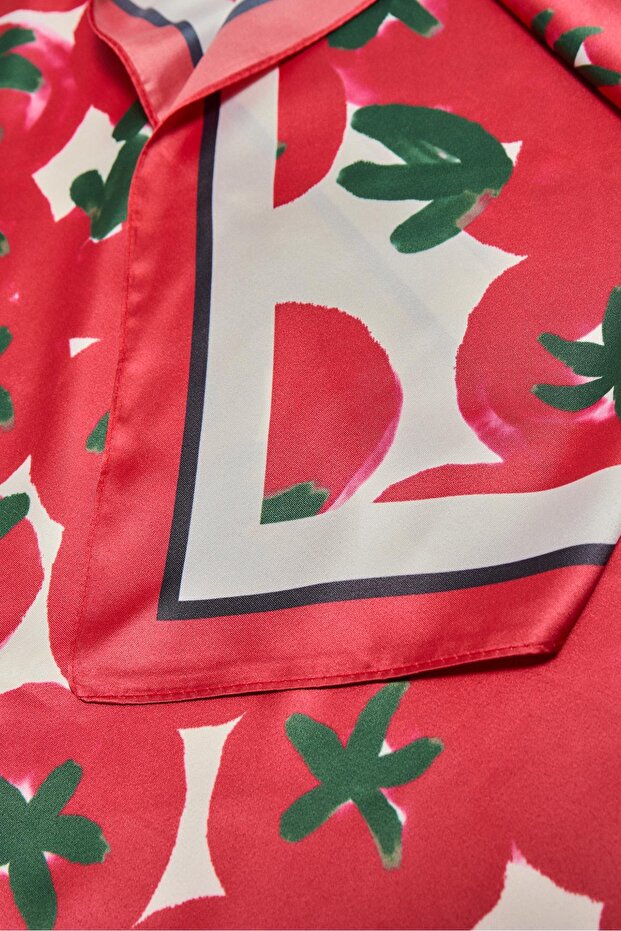 Domates desenli fular - 2