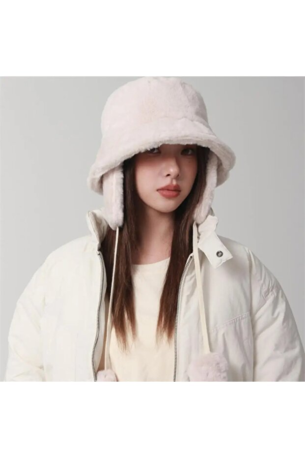 Minimalist design, fisherman's hat with ear protection for women
