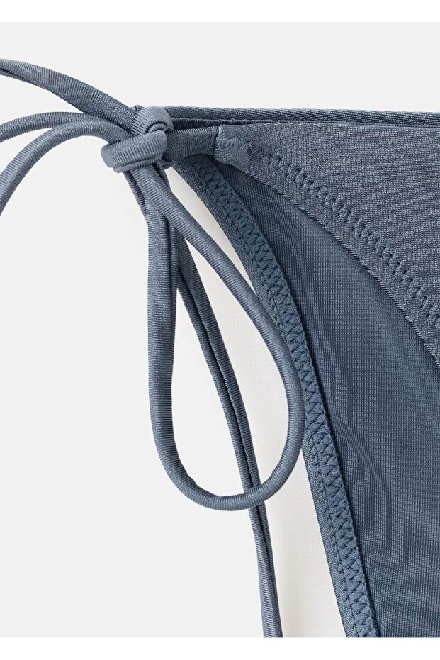 Bağ detaylı bikini altı - 5