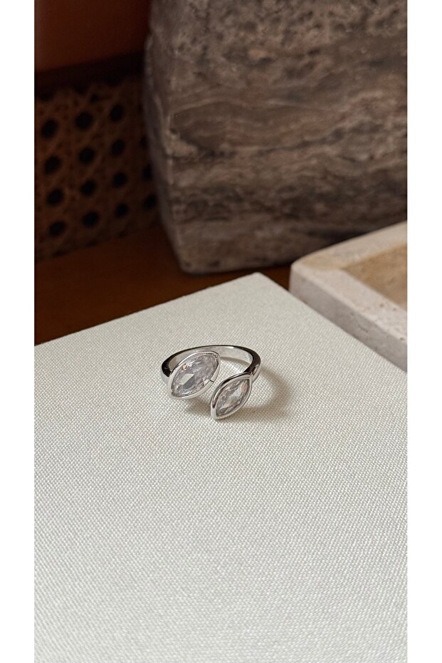 خاتم الأوبسيديان - 3