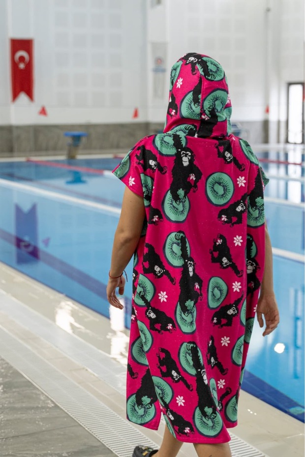 القرد الوردي - 3