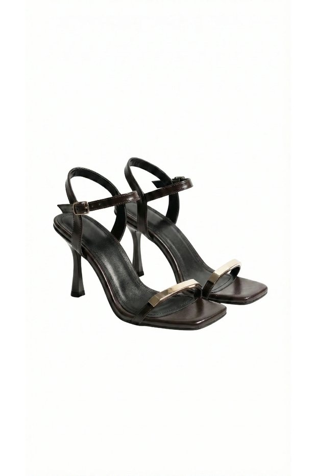 Freya Gold Metal Detailed Goblet Heeled Shoes - Brown Crinkled
