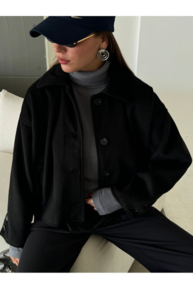 سترة بأزرار أمامية على شكل حرف V - 4