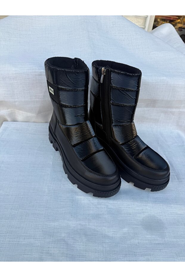 Kadın kar botu - 1
