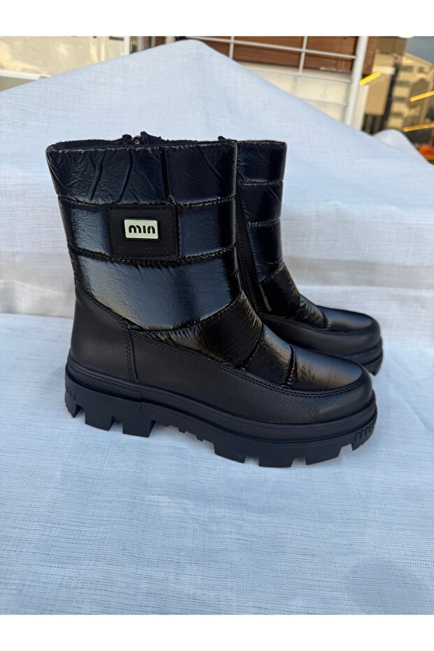 Kadın kar botu - 2