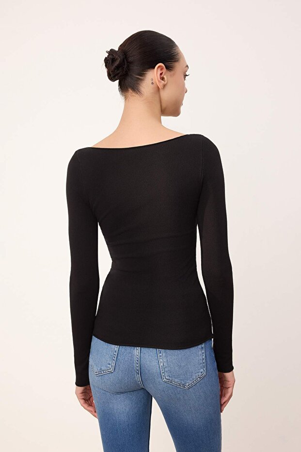 Wardrobe Essentials Siyah Yumuşak Dokulu Kayık Yaka Triko Kazak TWOAW26KZ00293 - 4